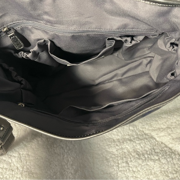 Coach diaper bag - Picture 3 of 5